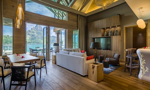 Suite Pilotis Prestige Brando avec Piscine